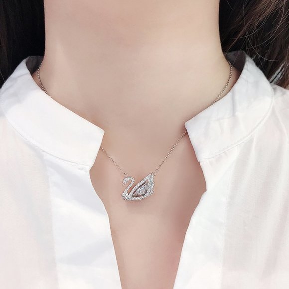 Swarovski - Picture 4 of 4